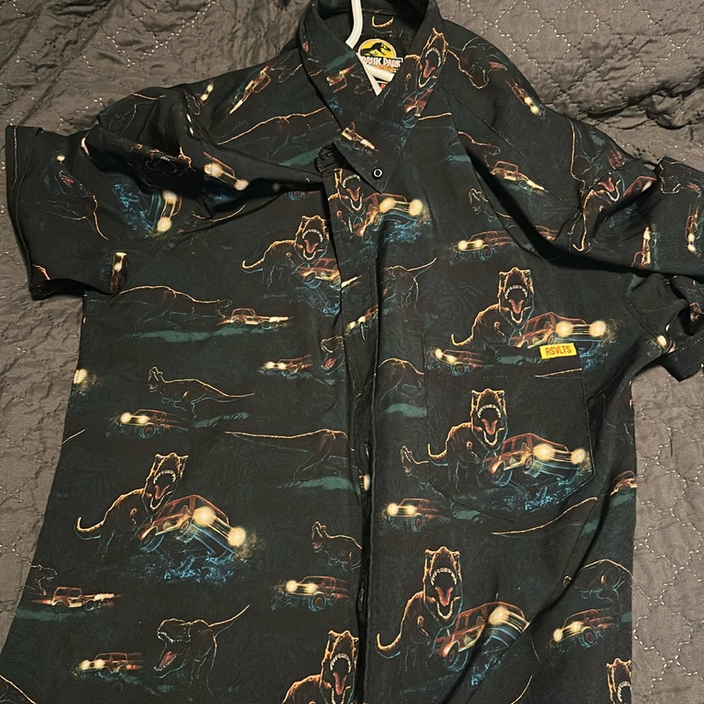 Rsvlts Jurassic Park T-Rex Chase shirt